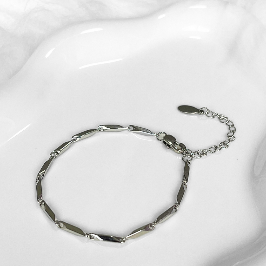 [FLOW] Jayde V2 Stainless Steel Everyday Bracelet (Silver/Gold)
