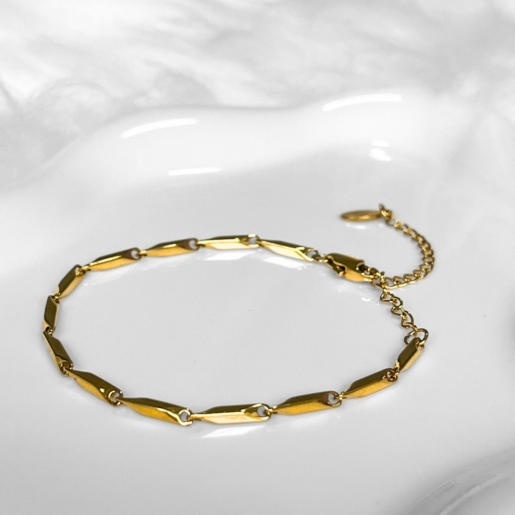 [FLOW] Jayde V2 Stainless Steel Everyday Bracelet (Silver/Gold)