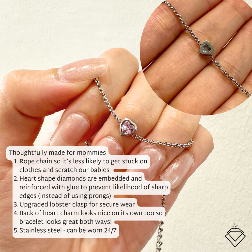 [CONNECTION] Ethel Mummy Heart-Shaped Everyday Bracelet (Silver/Gold)