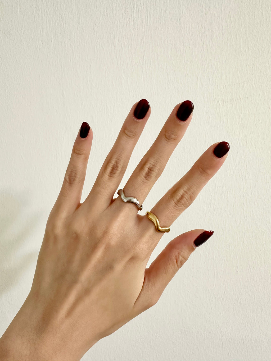 Wave Adjustable Ring (Silver/Gold)