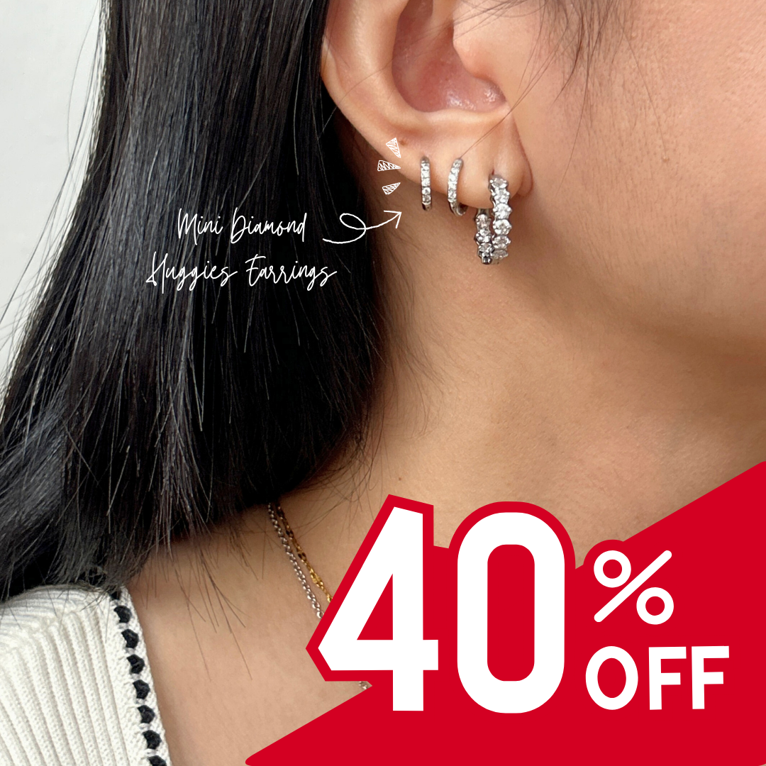 [40% OFF UNLOCKED JUST FOR TODAY] Mini Diamond Huggies Earrings (Silver/Gold)