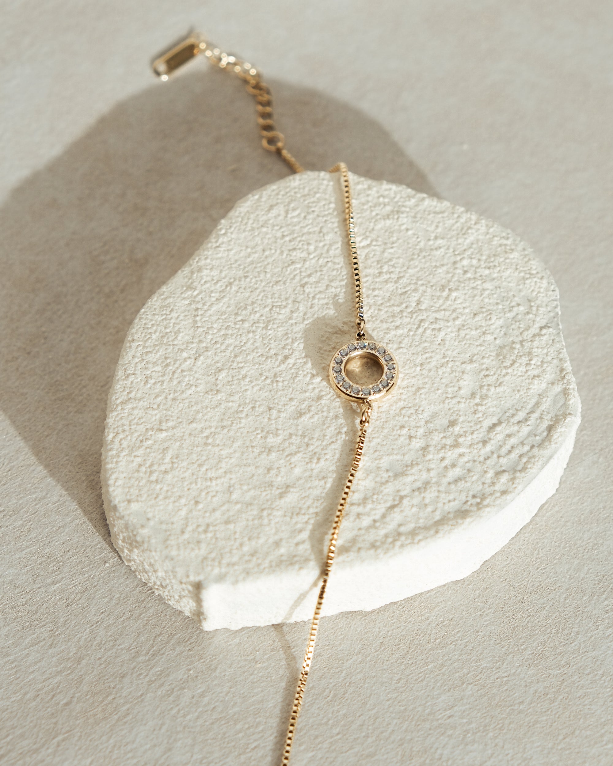 Sola Circle Stacker Bracelet (Silver/Gold)