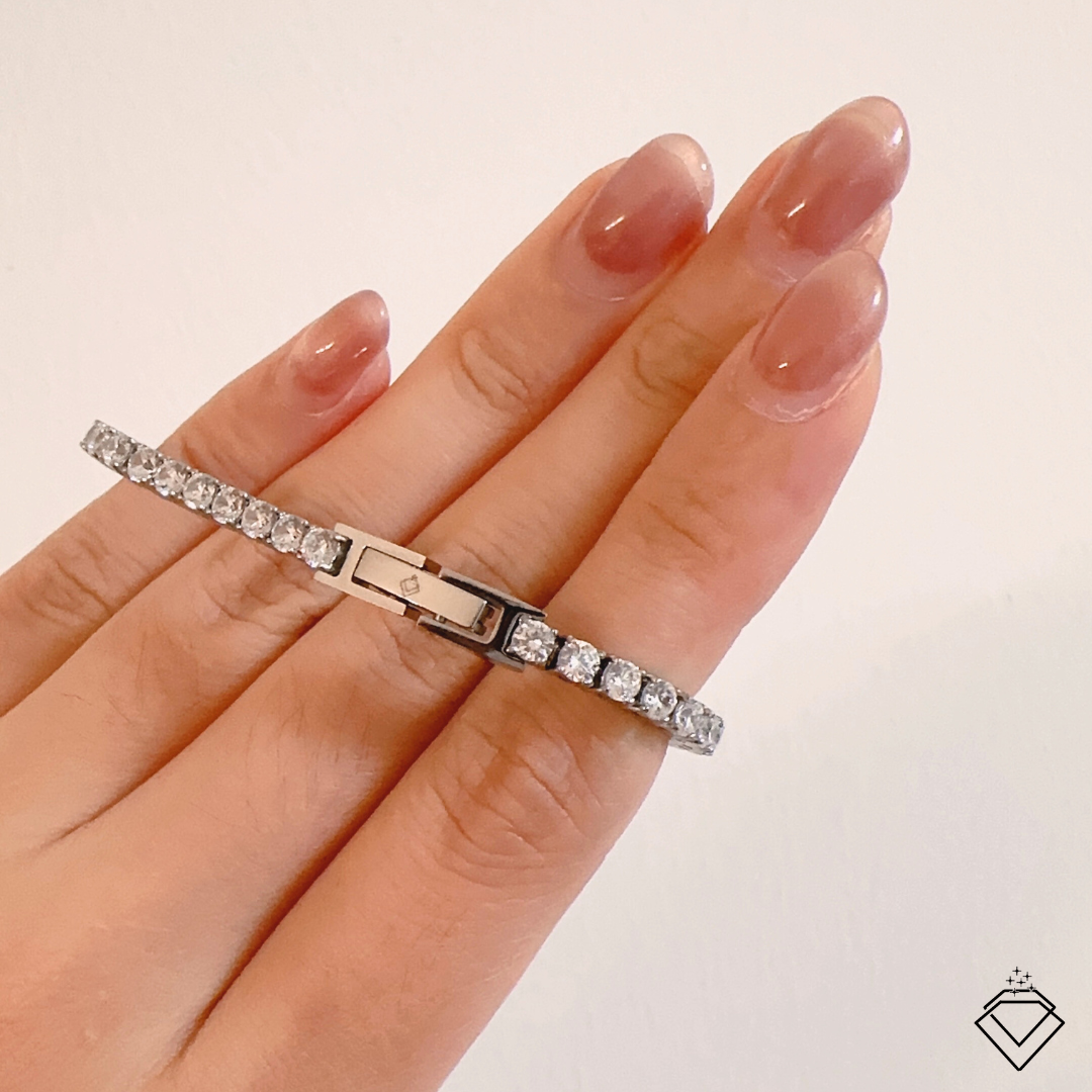 [BECOMING] Ella Bestie Tennis Bracelet (Silver)