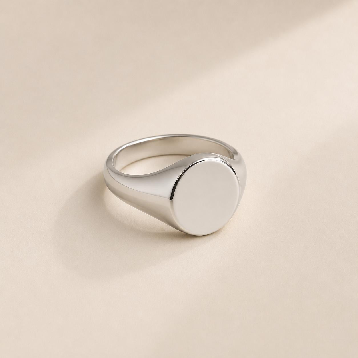 [LOLA] Signet Statement Ring - Personalised Jewellery (MYELLA)