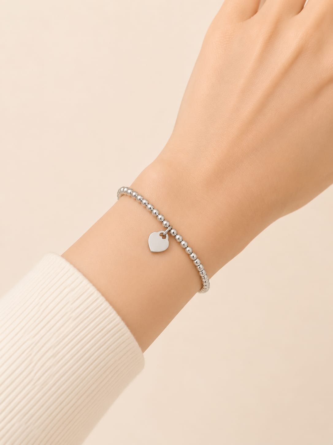 [LOLA] Heart Shaped Beaded Bracelet - Personalised Jewellery (MYELLA)