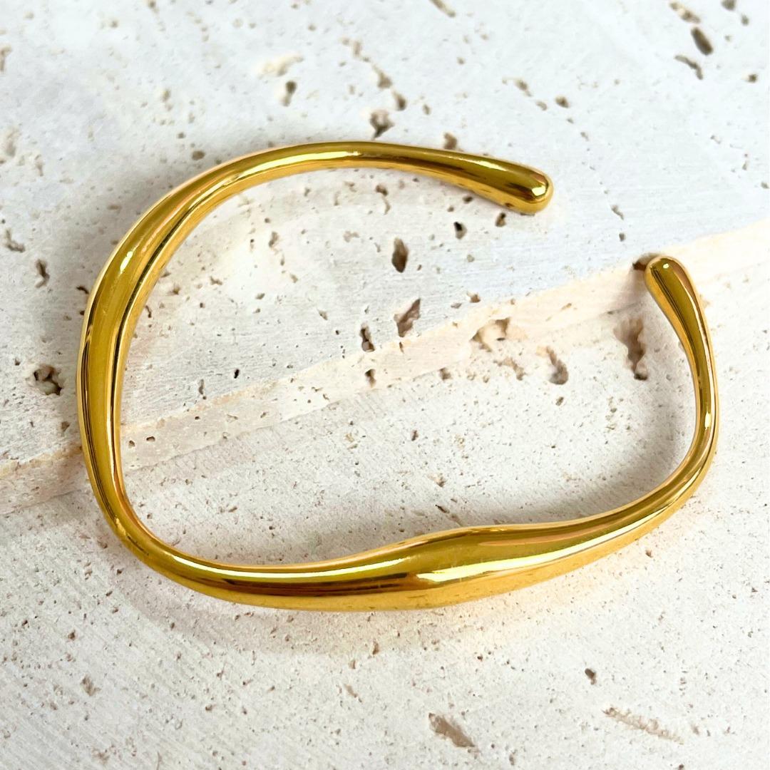 [ACCENT] Wave Cuff Adjustable Bangle