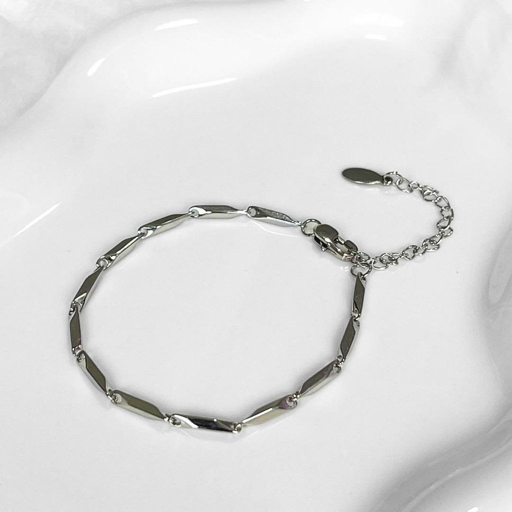 [ACCENT] Jayde Stainless Steel Everyday Bracelet
